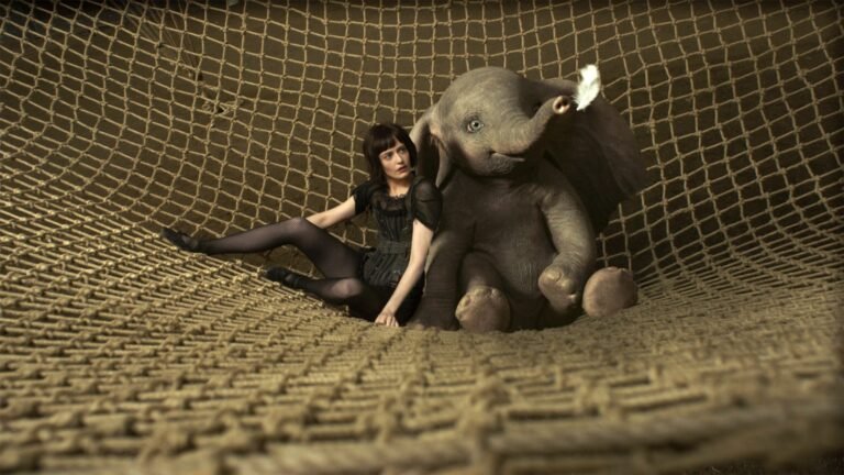 190329-dumbo-movie-ac-515p-768x432 Tim Burton’s Dumbo Review: Stunning but Lacking Emotion